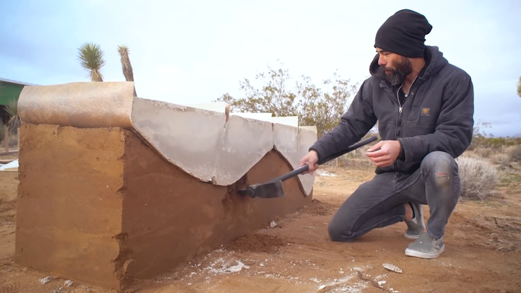 Using Dirt To Form Concrete