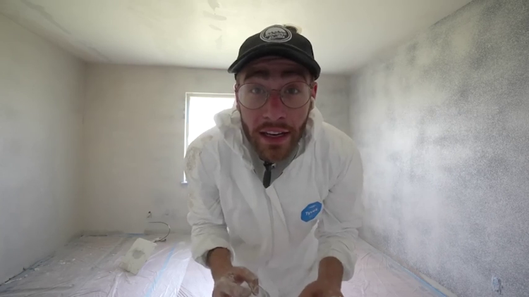How to Spray New Drywall Texture